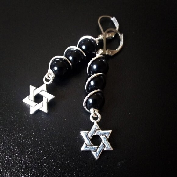 Black Six Pointed Star Earrings! Star of David! Hexagram! Goth! Wicca! Pagan! - Picture 3 of 6